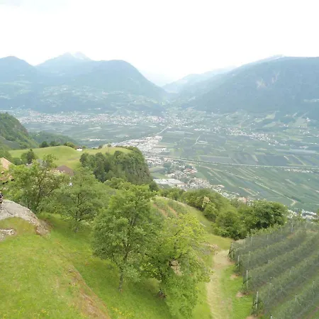 Apartment Oberweier Meran